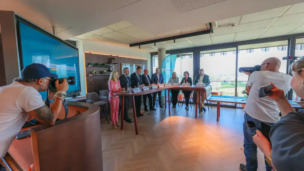 Bildaufnahmen während der Pressekonferenz